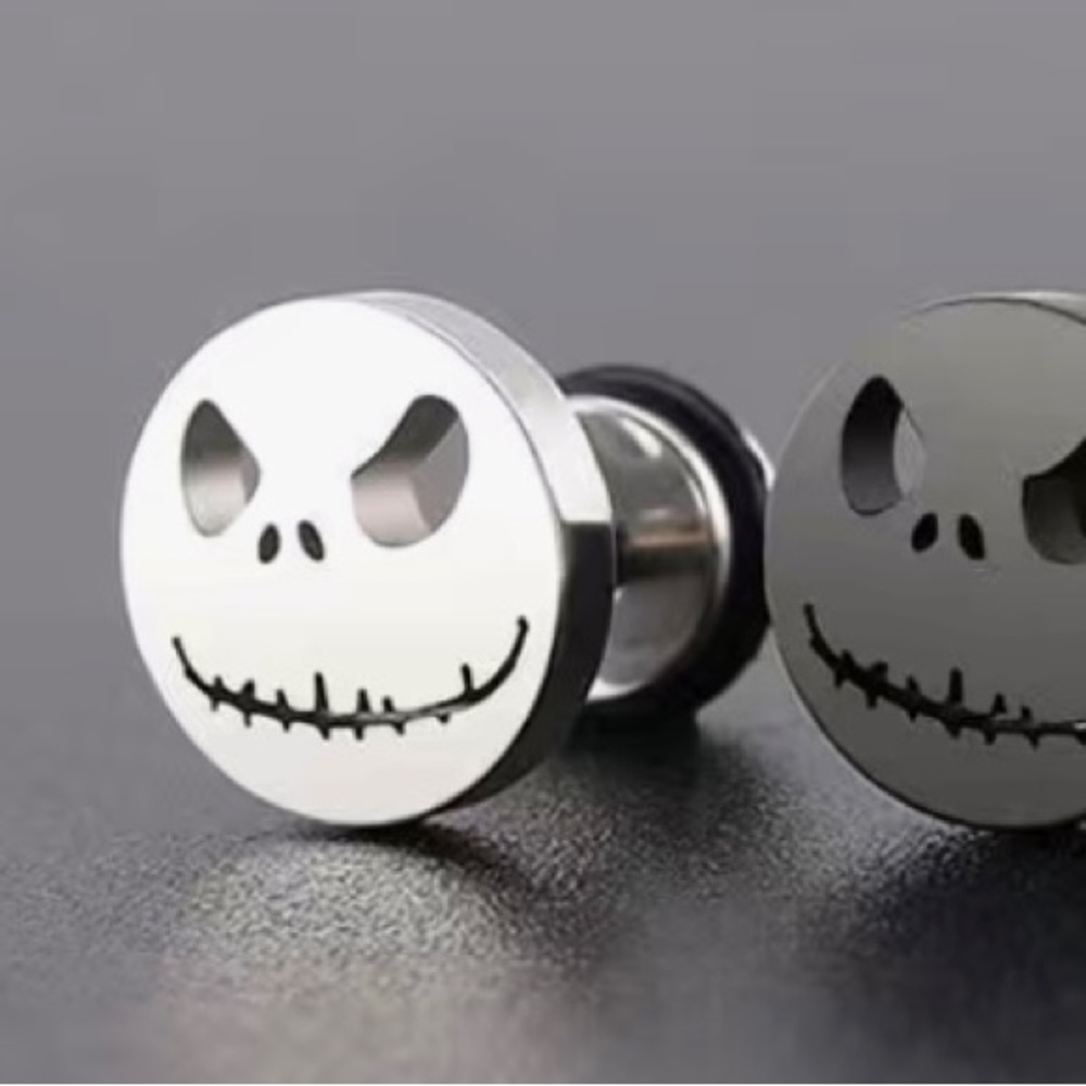 New Silver Alloy Earrings Halloween Jack Skellington Studs Nightmare before Xmas